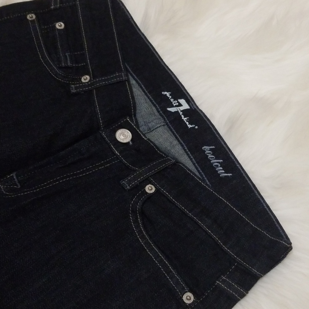 7 For All Mankind - Picture 2 of 4
